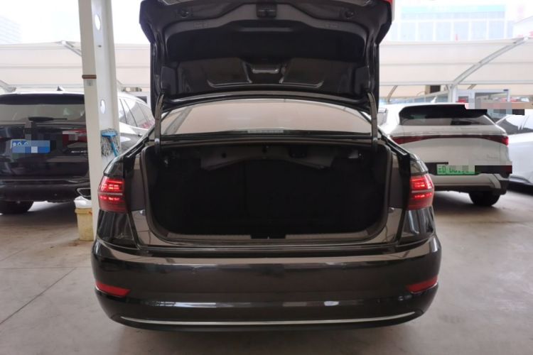 Used Volkswagen Sagitar 2020 280TSI DSG Comfort Version China VI Standard Trunk