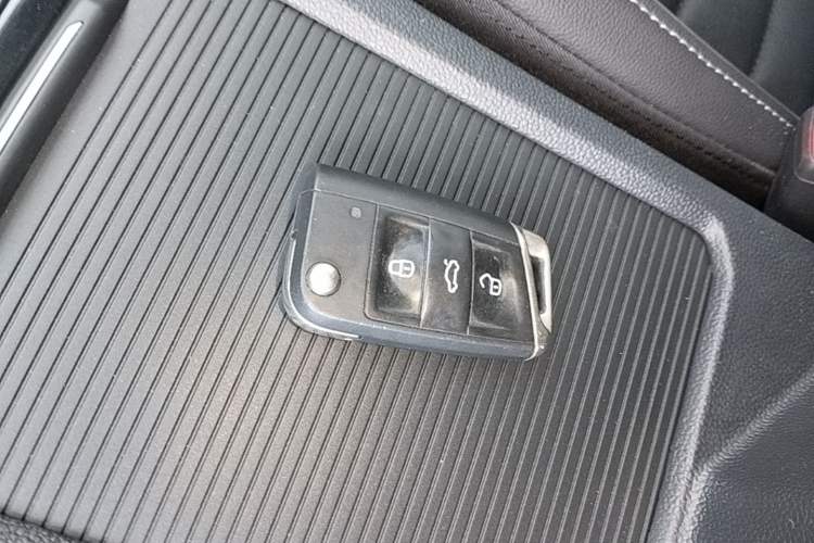 Used Volkswagen Sagitar 2020 280TSI DSG Comfort Version China VI Standard Vehicle Key