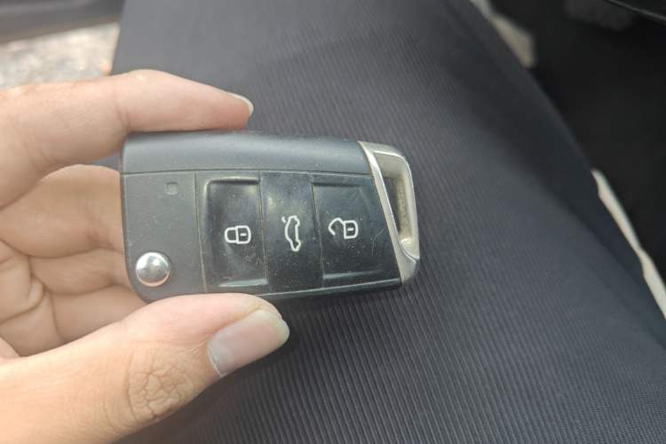 Used Volkswagen Sagitar 2020 200TSI DSG Comfort Version China VI Standard Vehicle Key