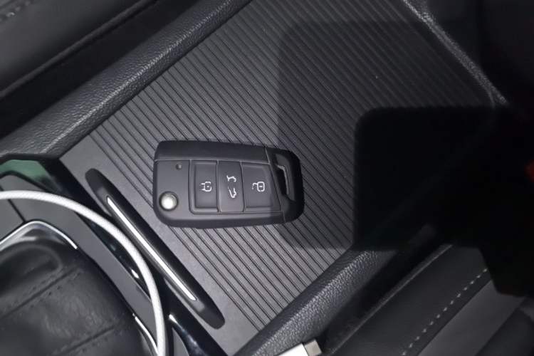 Used Volkswagen Sagitar 2020 280TSI DSG Comfort Version China VI Standard Vehicle Key