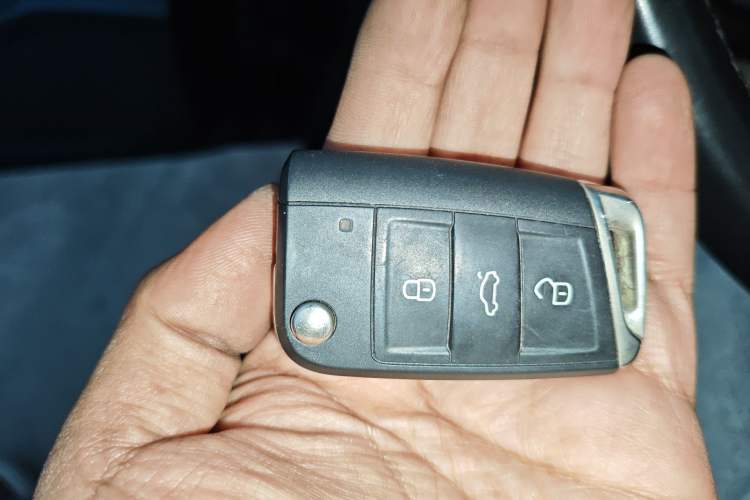 Used Volkswagen Sagitar 2020 200TSI DSG Comfort Version China VI Standard Vehicle Key