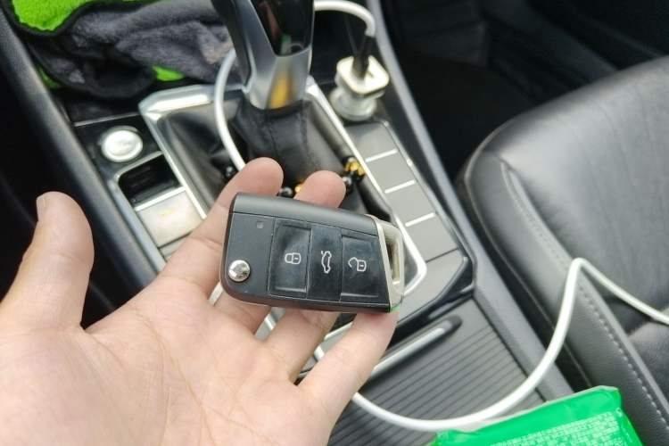 Used Volkswagen Sagitar 2020 280TSI DSG Comfort Version China VI Standard Vehicle Key