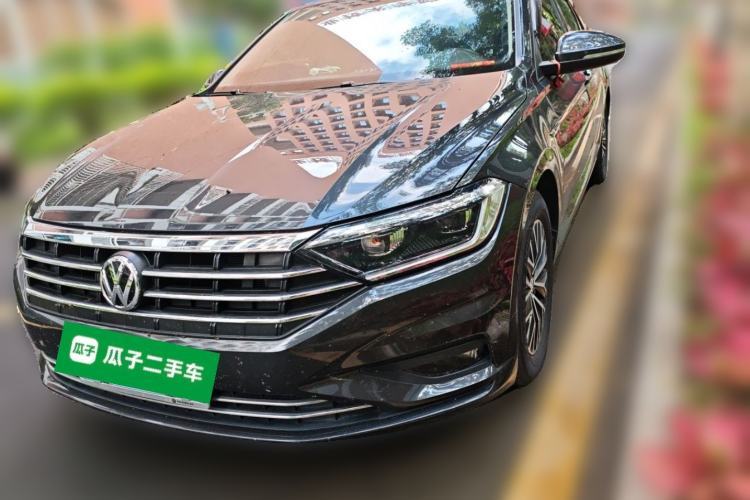 Used Volkswagen Sagitar 2020 200TSI DSG Comfort Version China VI Standard Guazi used car, China used car export, Used car for sale, Used cars, Cheapest cars for sale