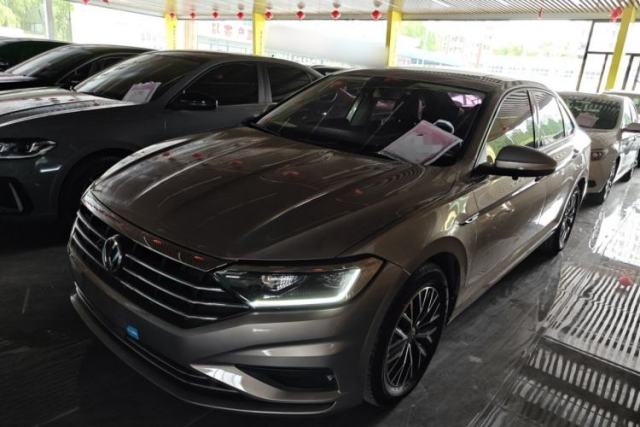 Ojetý Volkswagen Sagitar 2020 200TSI DSG Comfort Version China VI Standard