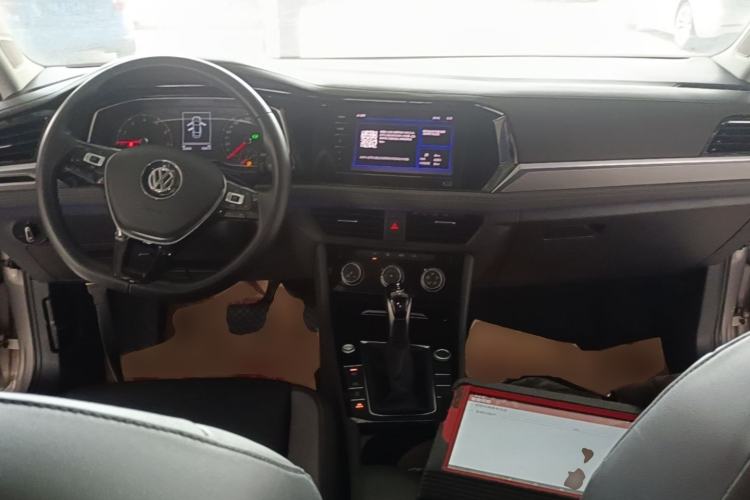 Used Volkswagen Sagitar 2020 280TSI DSG Comfort Version China VI Standard Center Console