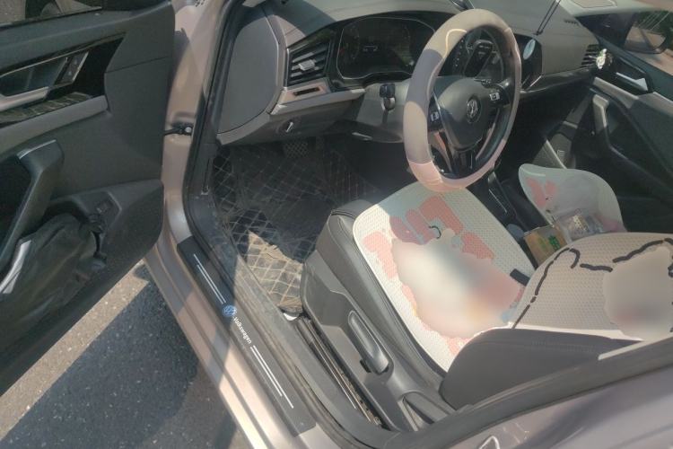Used Volkswagen Sagitar 2020 280TSI DSG Comfort Version China VI Standard Driver Seat