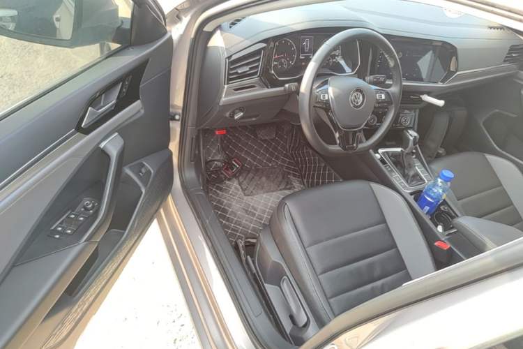 Used Volkswagen Sagitar 2020 280TSI DSG Comfort Version China VI Standard Driver Seat
