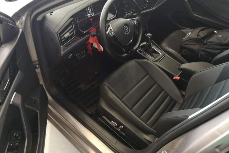 Used Volkswagen Sagitar 2020 280TSI DSG Comfort Version China VI Standard Driver Seat