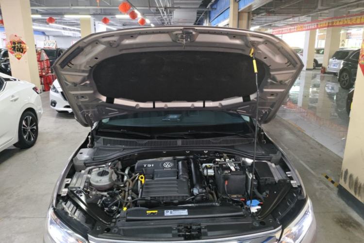 Used Volkswagen Sagitar 2020 280TSI DSG Comfort Version China VI Standard Engine Bay