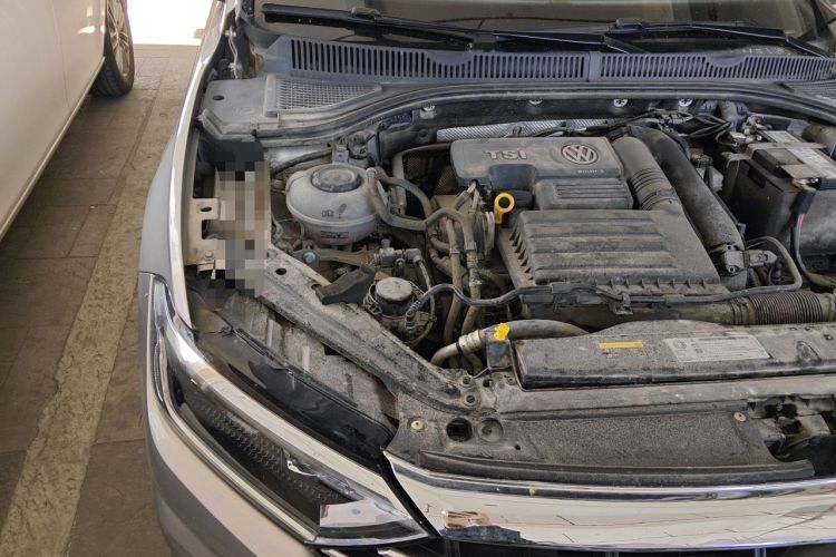 Used Volkswagen Sagitar 2020 280TSI DSG Comfort Version China VI Standard Engine Bay Right