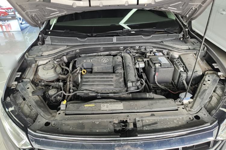 Used Volkswagen Sagitar 2020 280TSI DSG Comfort Version China VI Standard Engine Bay