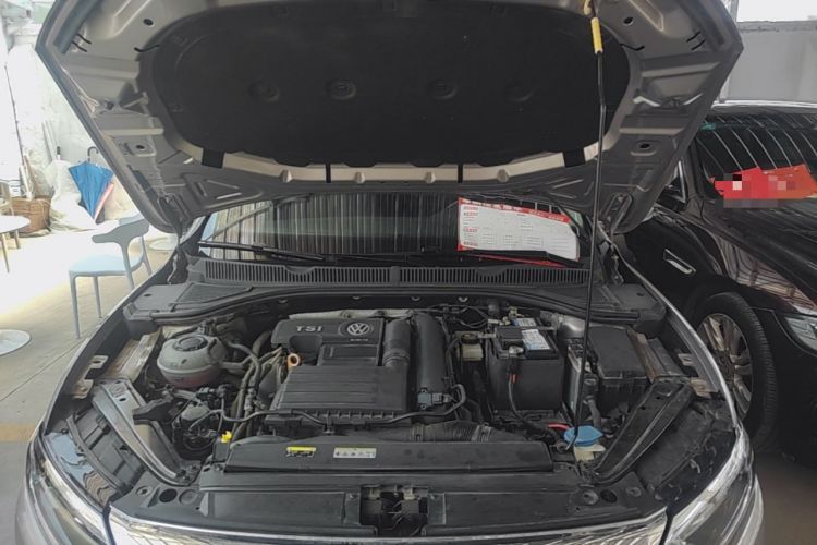 Used Volkswagen Sagitar 2020 280TSI DSG Comfort Version China VI Standard Engine Bay