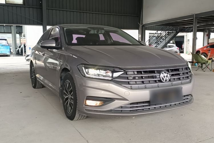 Used Volkswagen Sagitar 2020 280TSI DSG Comfort Version China VI Standard Front Right 45 Deg