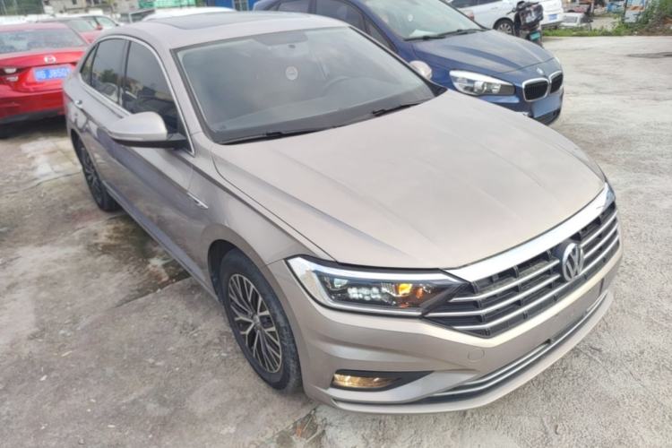 Used Volkswagen Sagitar 2020 280TSI DSG Comfort Version China VI Standard Front Right 45 Deg