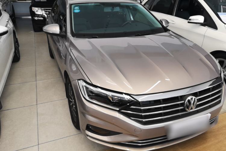 Used Volkswagen Sagitar 2020 280TSI DSG Comfort Version China VI Standard Front Right 45 Deg