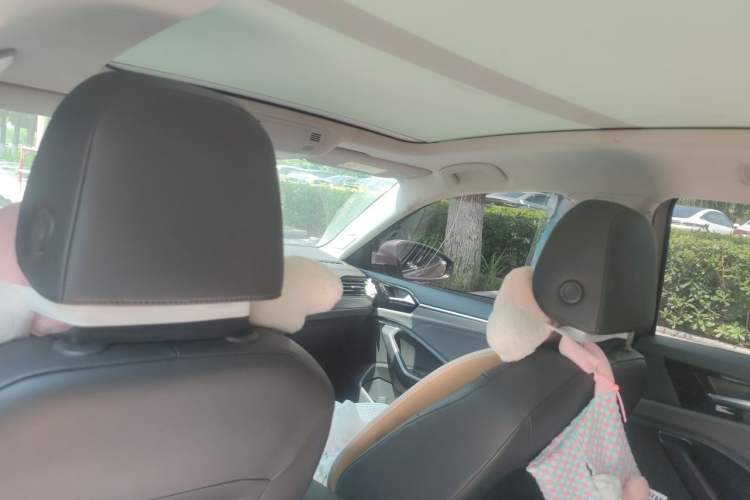 Used Volkswagen Sagitar 2020 280TSI DSG Comfort Version China VI Standard Headliner