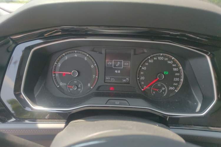 Used Volkswagen Sagitar 2020 280TSI DSG Comfort Version China VI Standard Instrument Cluster