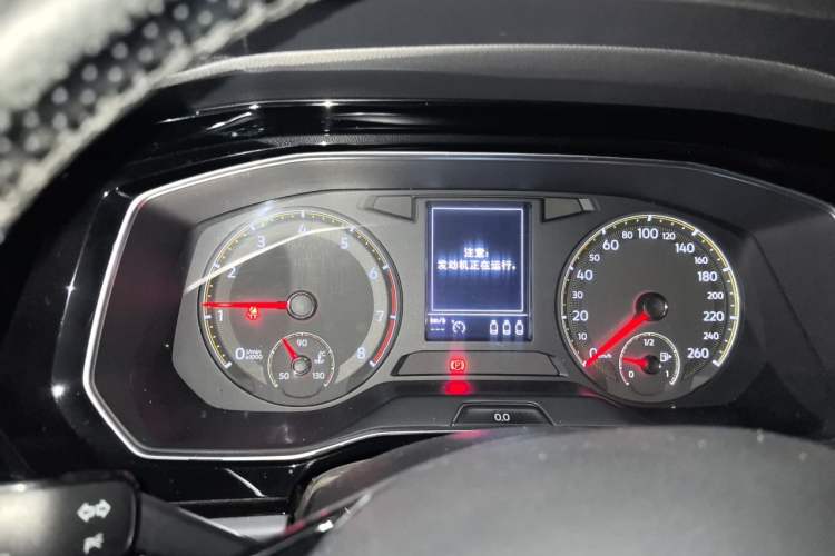 Used Volkswagen Sagitar 2020 200TSI Manual Comfort Version China VI Standard Instrument Cluster