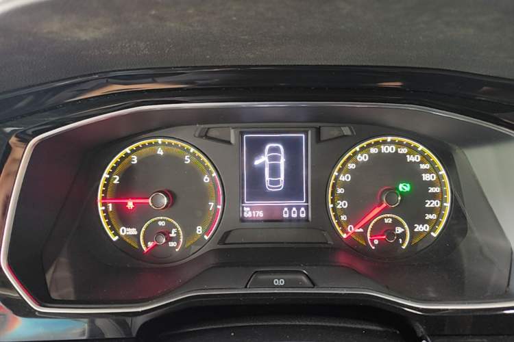 Used Volkswagen Sagitar 2020 200TSI DSG Comfort Version China VI Standard Instrument Cluster