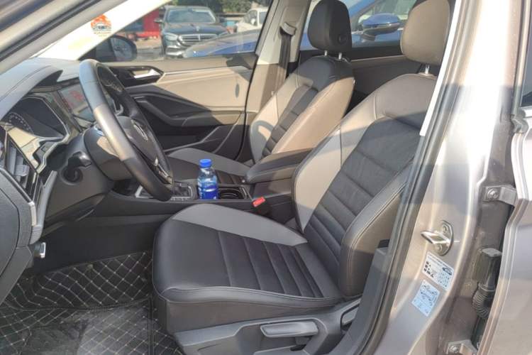 Used Volkswagen Sagitar 2020 280TSI DSG Comfort Version China VI Standard Left Front Seat