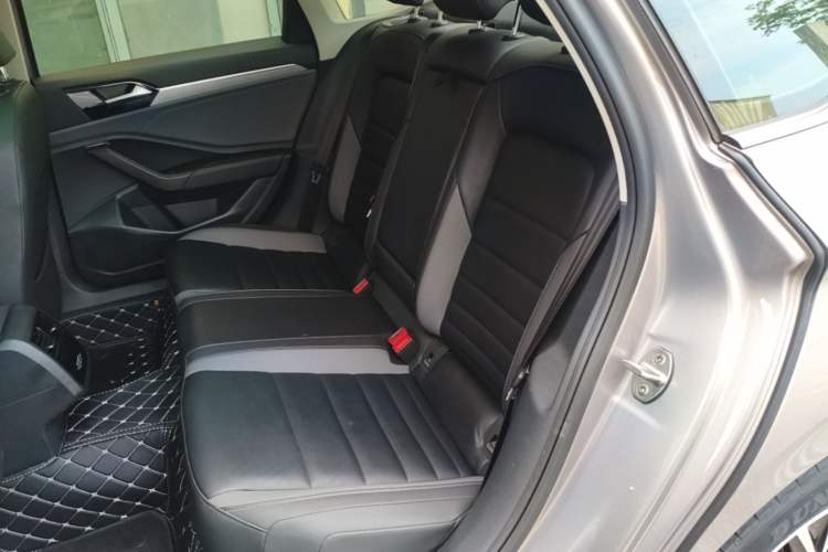 Used Volkswagen Sagitar 2020 200TSI DSG Comfort Version China VI Standard Left Rear Seat