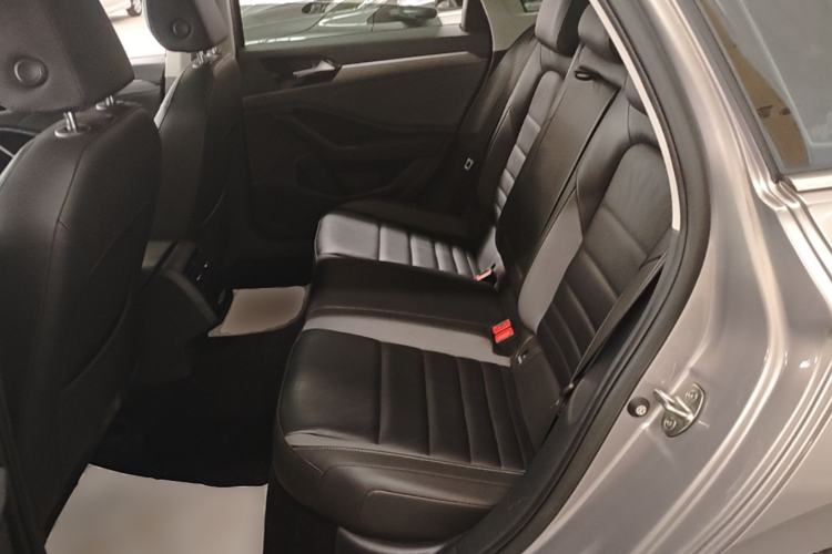 Used Volkswagen Sagitar 2020 280TSI DSG Comfort Version China VI Standard Left Rear Seat