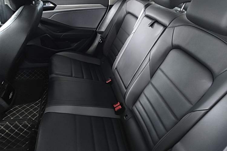 Used Volkswagen Sagitar 2020 280TSI DSG Comfort Version China VI Standard Left Rear Seat