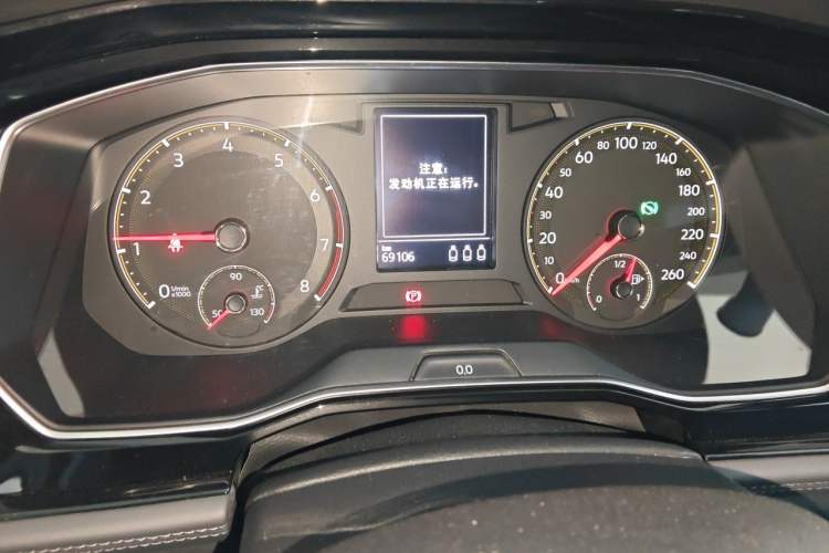 Used Volkswagen Sagitar 2020 280TSI DSG Comfort Version China VI Standard Odometer Close Up