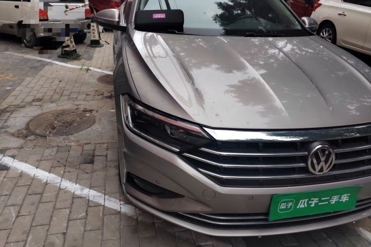 Used Volkswagen Sagitar 2020 280TSI DSG Luxury Version China VI Standard Right Front Headlight