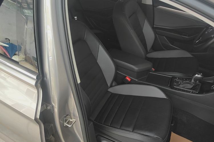 Used Volkswagen Sagitar 2020 280TSI DSG Comfort Version China VI Standard Right Front Seat