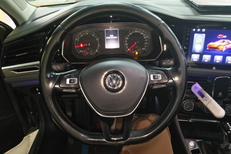 Used Volkswagen Sagitar 2020 280TSI DSG Comfort Version China VI Standard Steering Wheel