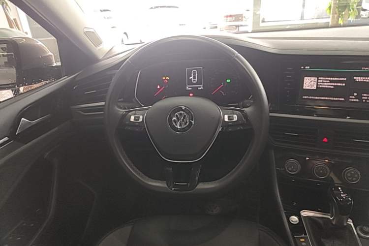 Used Volkswagen Sagitar 2020 280TSI DSG Comfort Version China VI Standard Steering Wheel