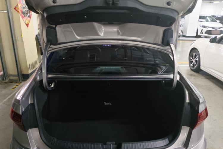 Used Volkswagen Sagitar 2020 280TSI DSG Comfort Version China VI Standard Trunk