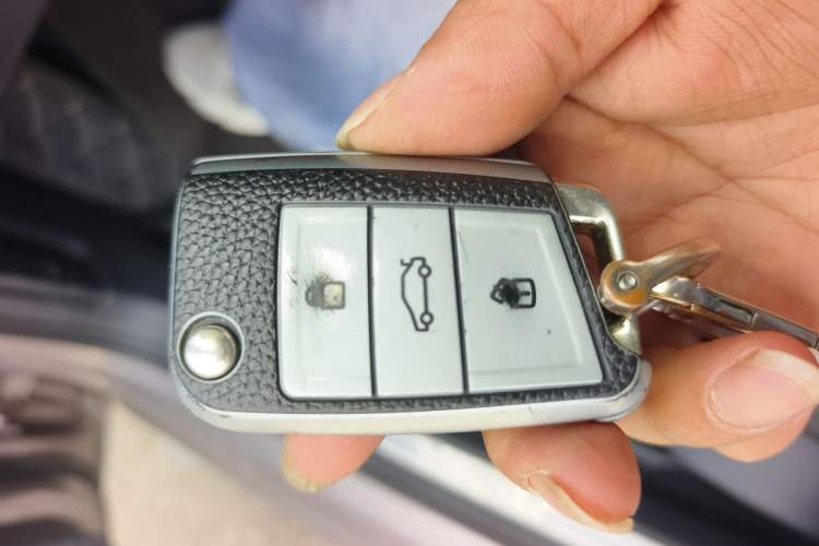 Used Volkswagen Sagitar 2020 280TSI DSG Comfort Version China VI Standard Vehicle Key