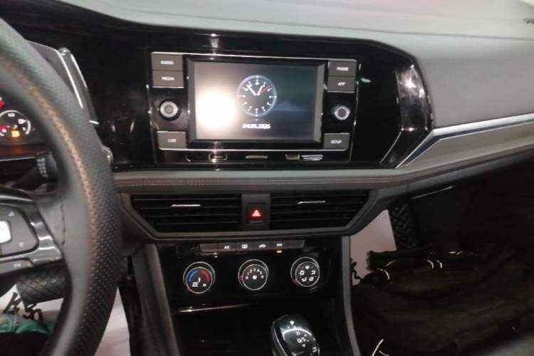 Used Volkswagen Sagitar 2020 280TSI DSG Comfort Version China VI Standard Audio And AC Panel