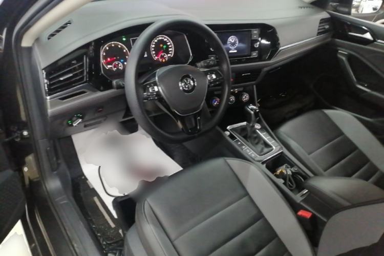 Used Volkswagen Sagitar 2020 280TSI DSG Comfort Version China VI Standard Center Console