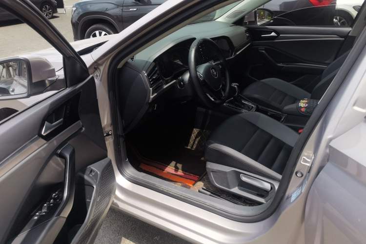 Used Volkswagen Sagitar 2020 280TSI DSG Comfort Version China VI Standard Driver Seat