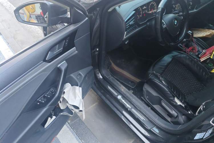 Used Volkswagen Sagitar 2020 200TSI DSG Comfort Version China VI Standard Driver Seat