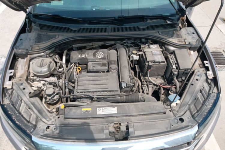 Used Volkswagen Sagitar 2020 280TSI DSG Comfort Version China VI Standard Engine Bay