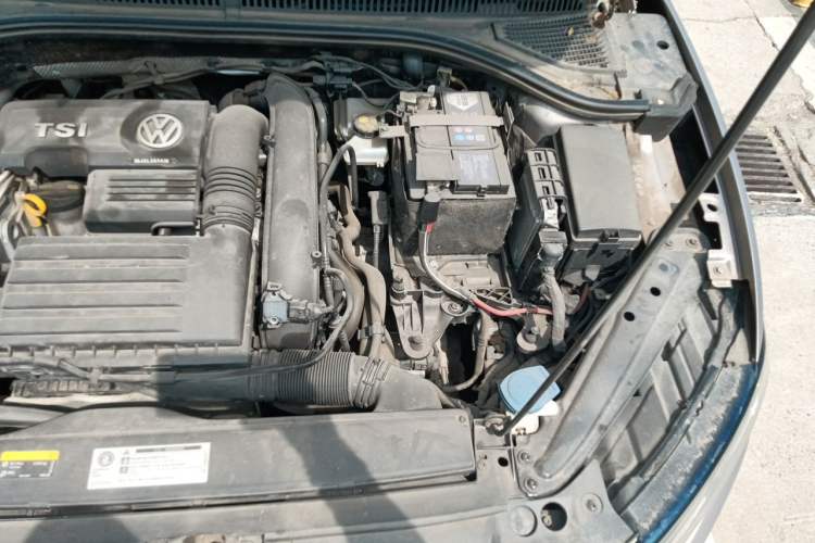 Used Volkswagen Sagitar 2020 280TSI DSG Comfort Version China VI Standard Engine Bay Left