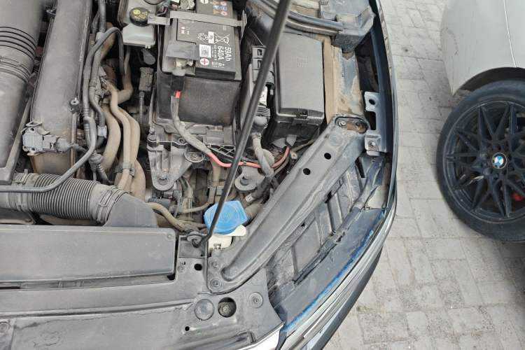 Used Volkswagen Sagitar 2020 200TSI DSG Comfort Version China VI Standard Engine Bay Left
