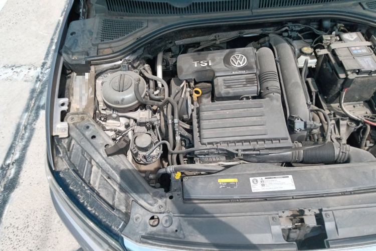 Used Volkswagen Sagitar 2020 280TSI DSG Comfort Version China VI Standard Engine Bay Right