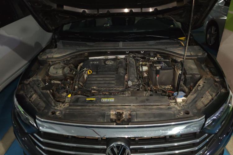 Used Volkswagen Sagitar 2020 280TSI DSG Comfort Version China VI Standard Engine Bay