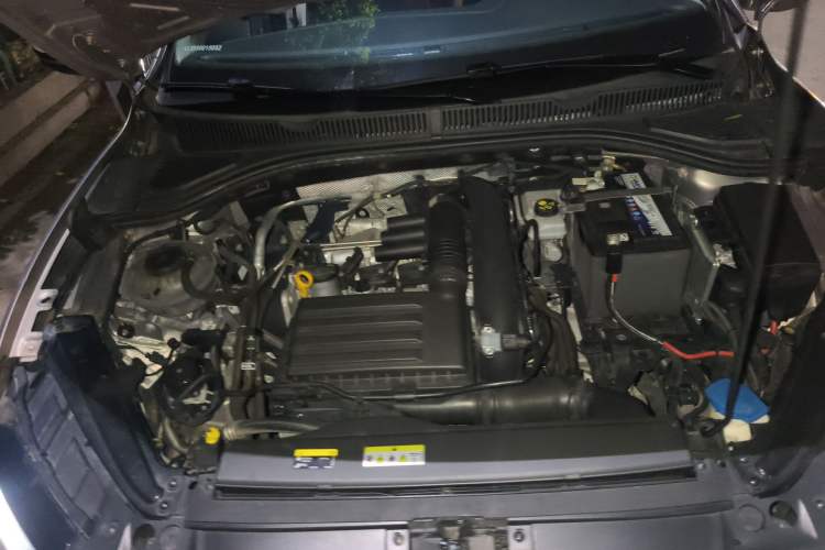 Used Volkswagen Sagitar 2020 280TSI DSG Comfort Version China VI Standard Engine Bay