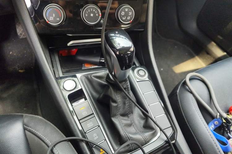 Used Volkswagen Sagitar 2020 280TSI DSG Comfort Version China VI Standard Gear Lever
