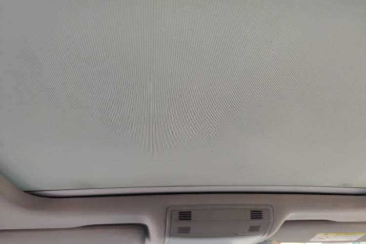 Used Volkswagen Sagitar 2020 280TSI DSG Comfort Version China VI Standard Headliner
