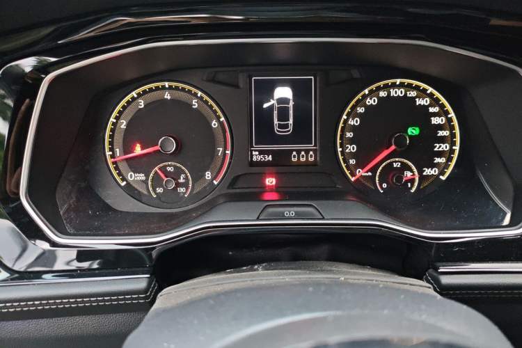 Used Volkswagen Sagitar 2020 280TSI DSG R-Line China VI Instrument Cluster