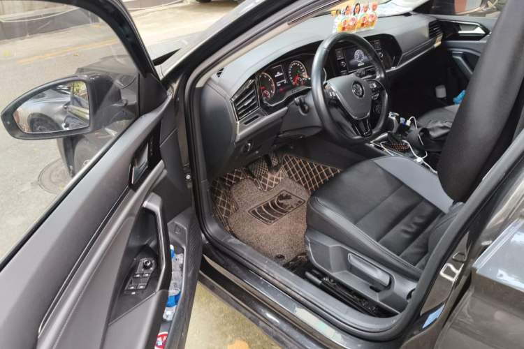 Used Volkswagen Sagitar 2020 280TSI DSG Comfort Version China VI Standard Interior 3