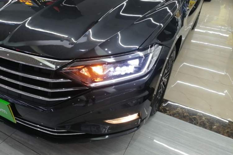 Used Volkswagen Sagitar 2020 280TSI DSG Comfort Version China VI Standard Left Front Headlight