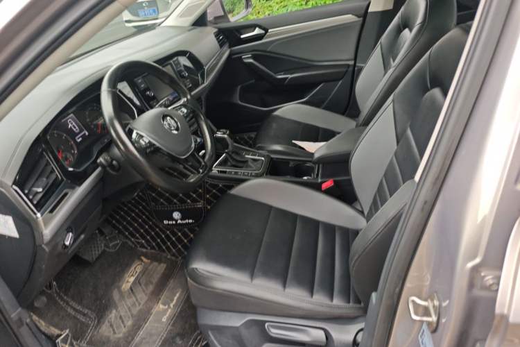 Used Volkswagen Sagitar 2020 280TSI DSG Comfort Version China VI Standard Left Front Seat